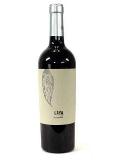 Crno vino Laya